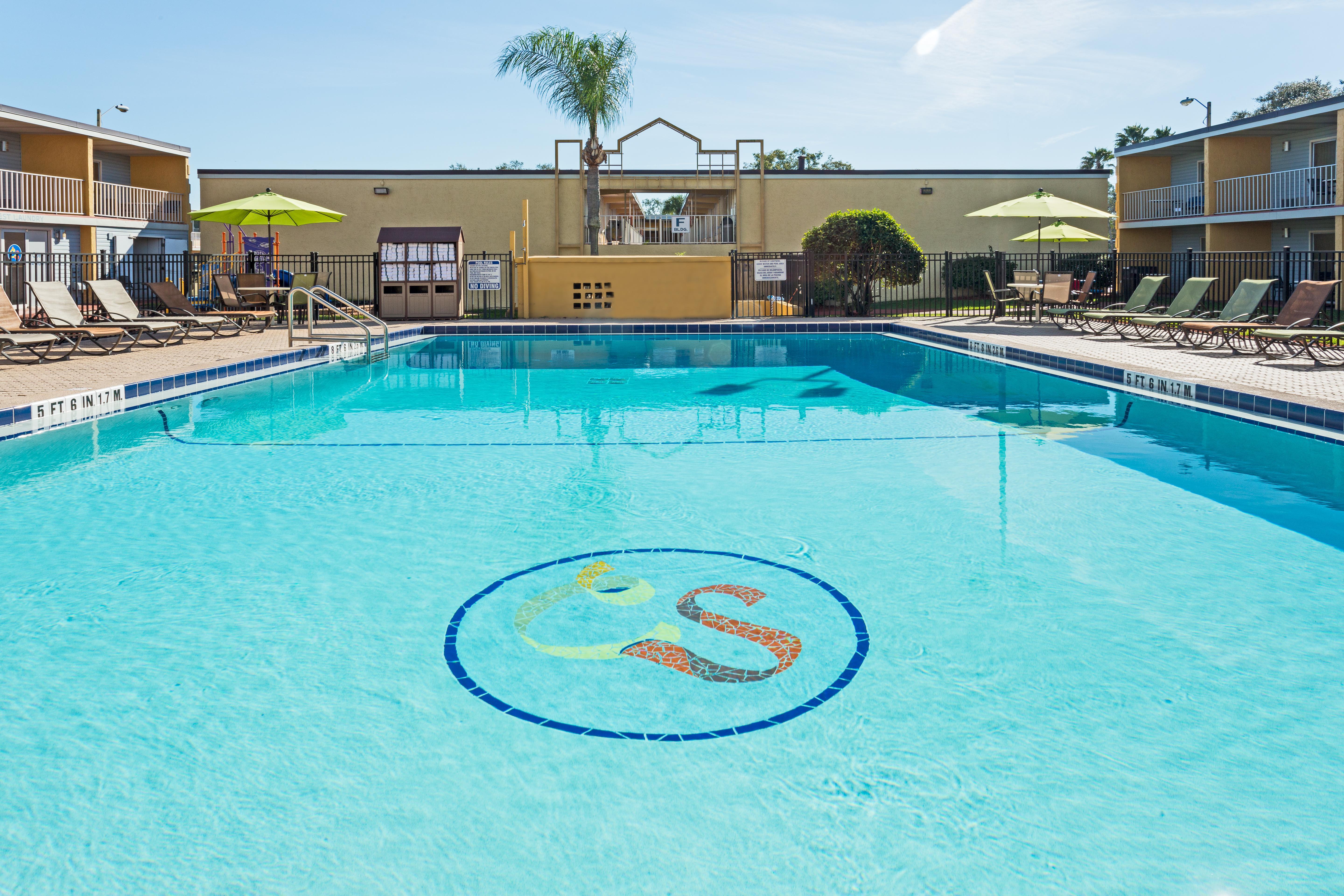 Celebration Suites Resort 3*
