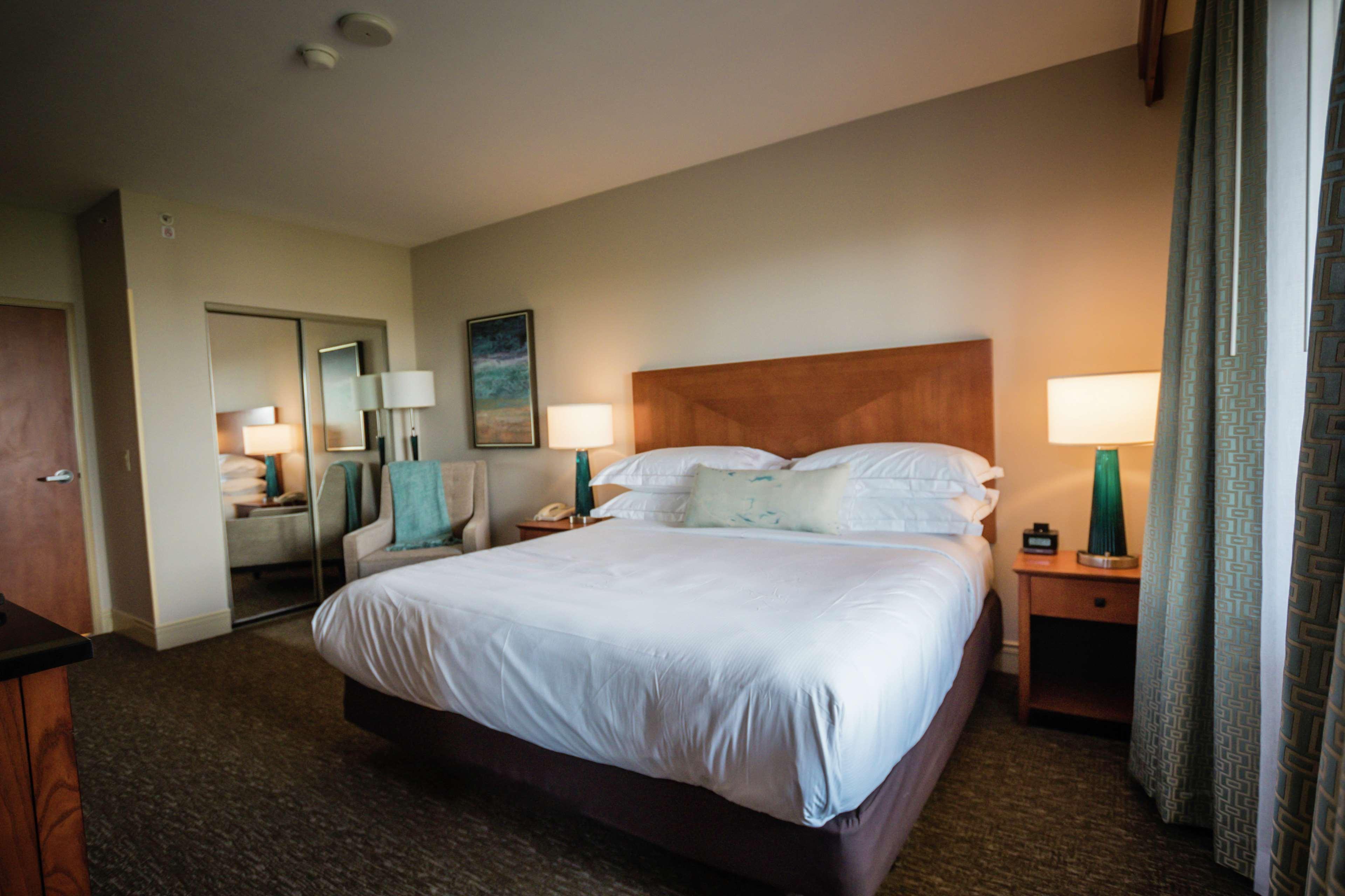 Hilton Carillon Park Hotel 4*