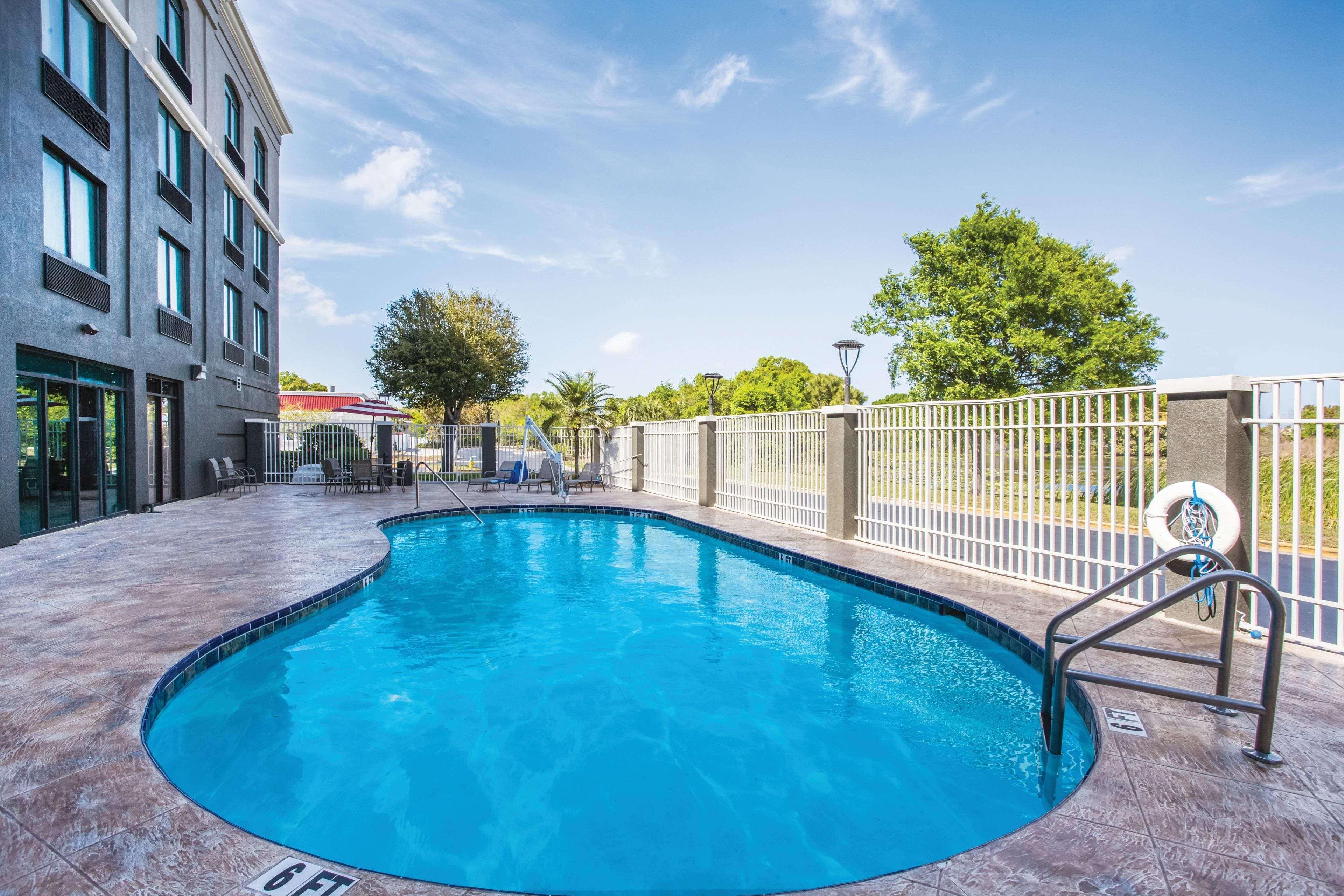La Quinta By Wyndham South Hotel 3*