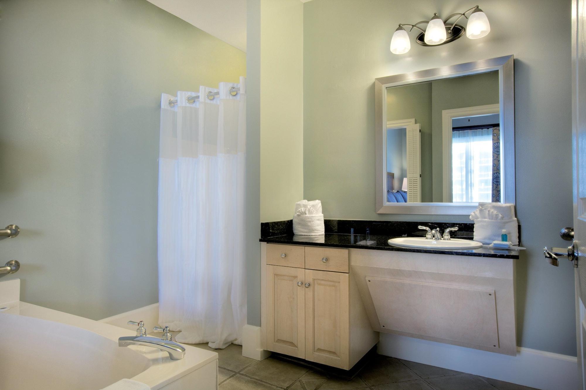 Club Wyndham At Majestic Sun Miramar Beach