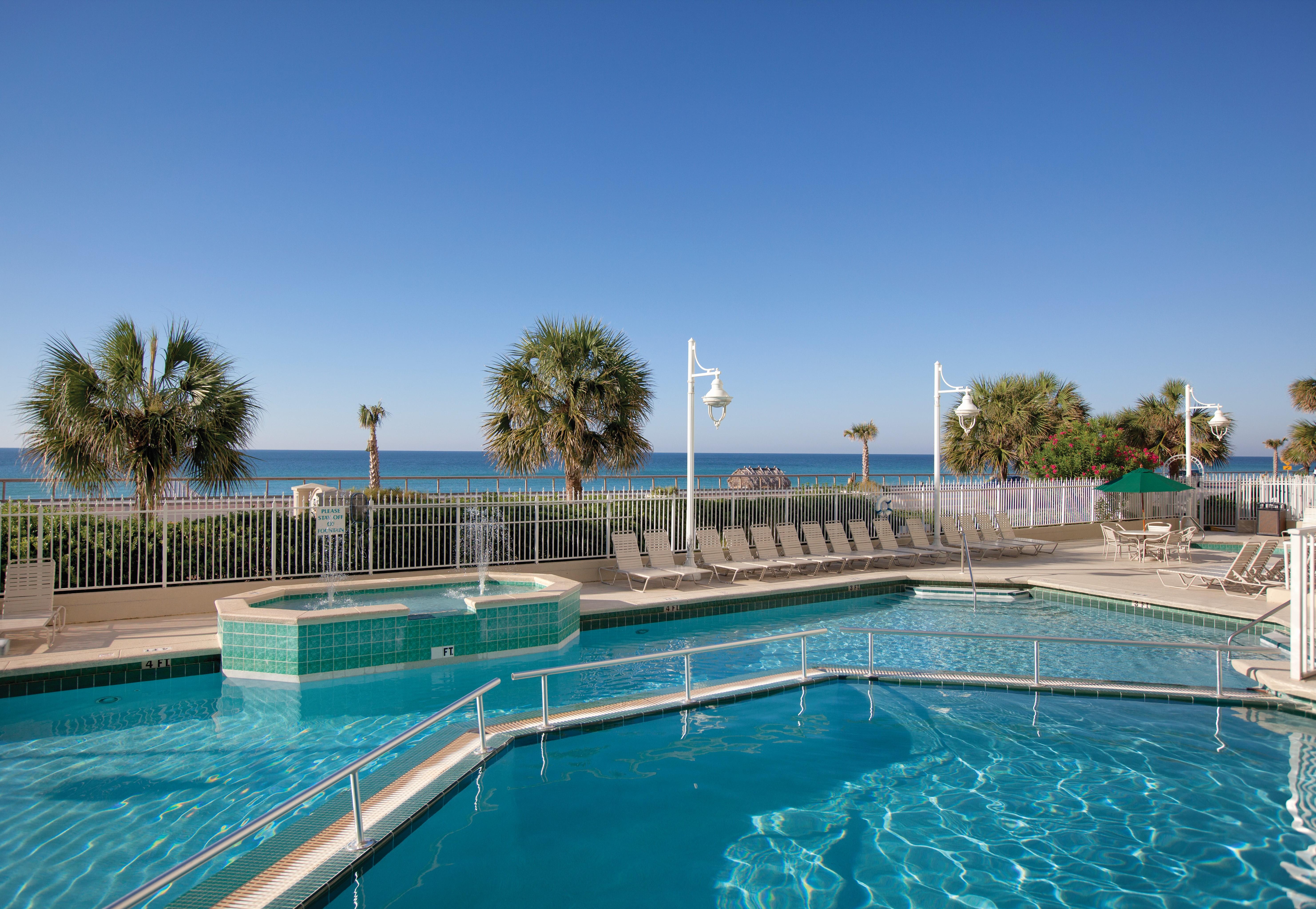 Resort Club Wyndham At Majestic Sun