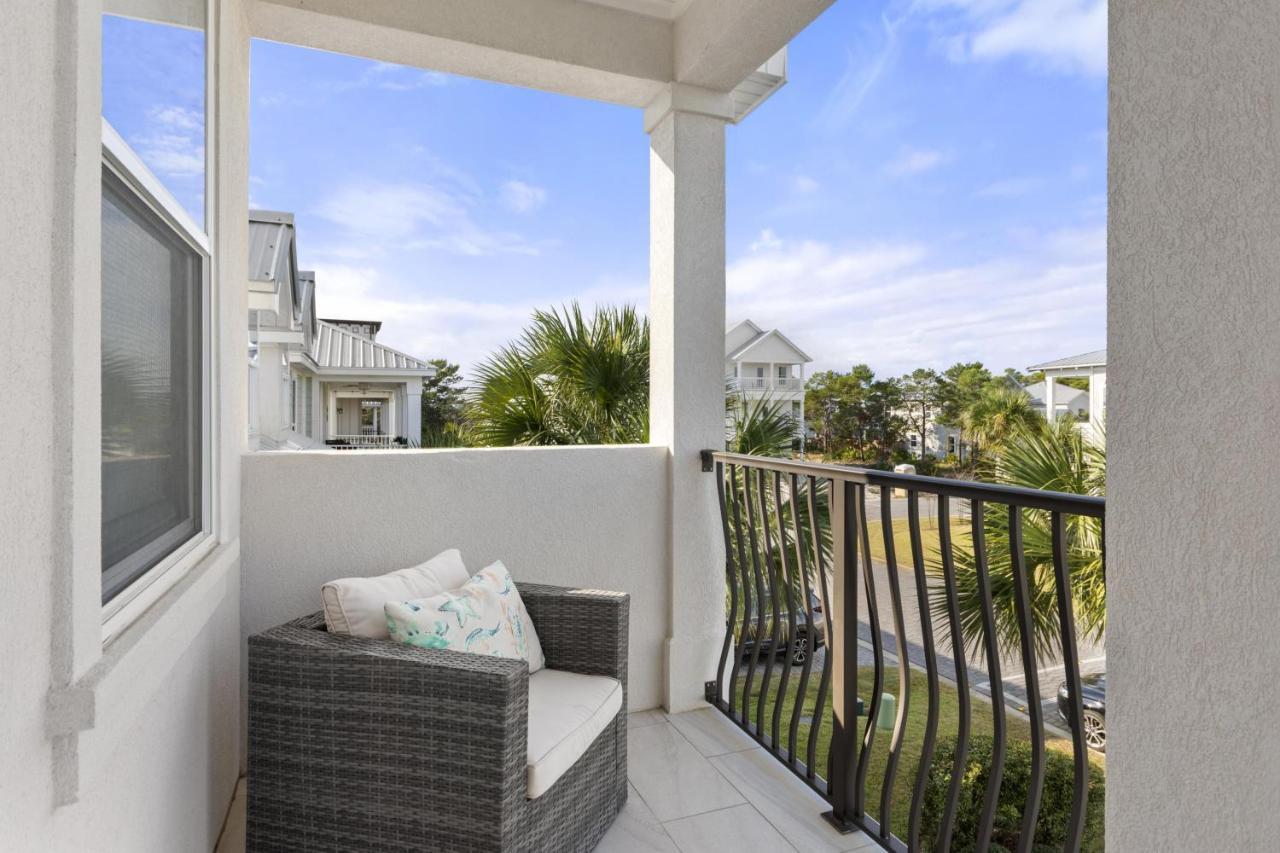 Whispering Palms - Of Frangista Holiday home Destin