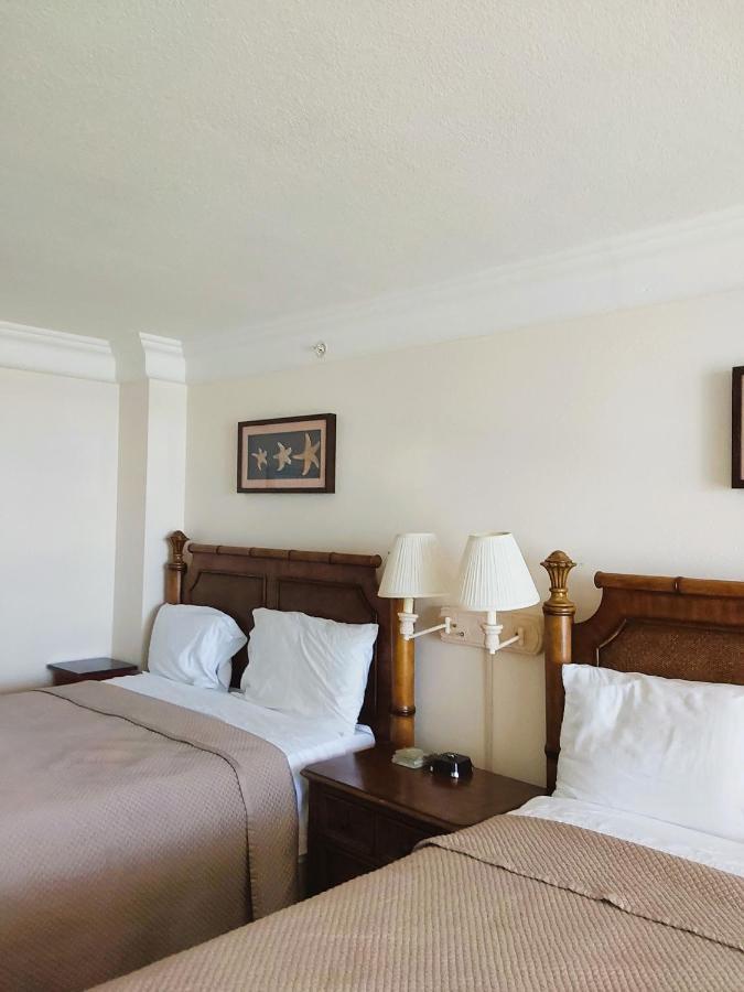 Oceanfront At Daytona Resort: Balcony Views & 4 Pools