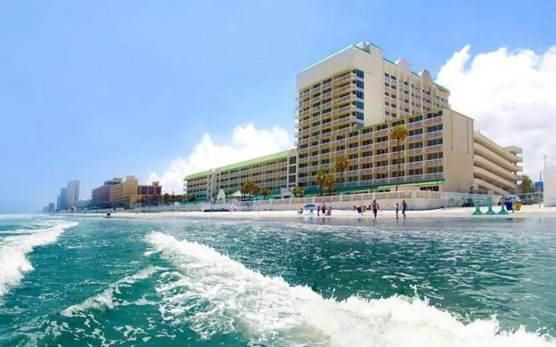 Apartment Oceanfront At Daytona Resort: Balcony Views & 4 Pools *
