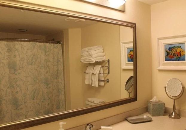 Oceanfront At Daytona Resort: Balcony Views & 4 Pools Apartment