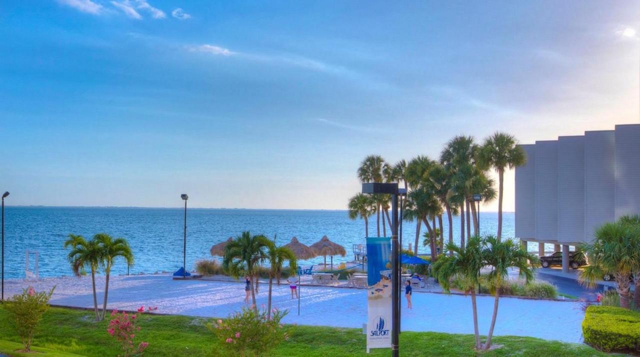Aparthotel 2 Bed With Balcony Facing Pool And Sunsets!