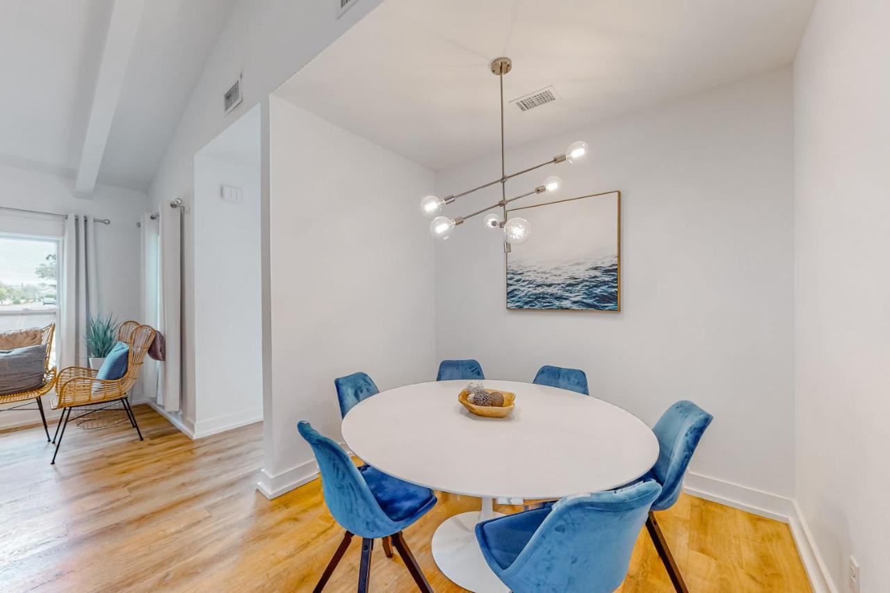 Of Crystal Beach: Clipper Cove Holiday home *