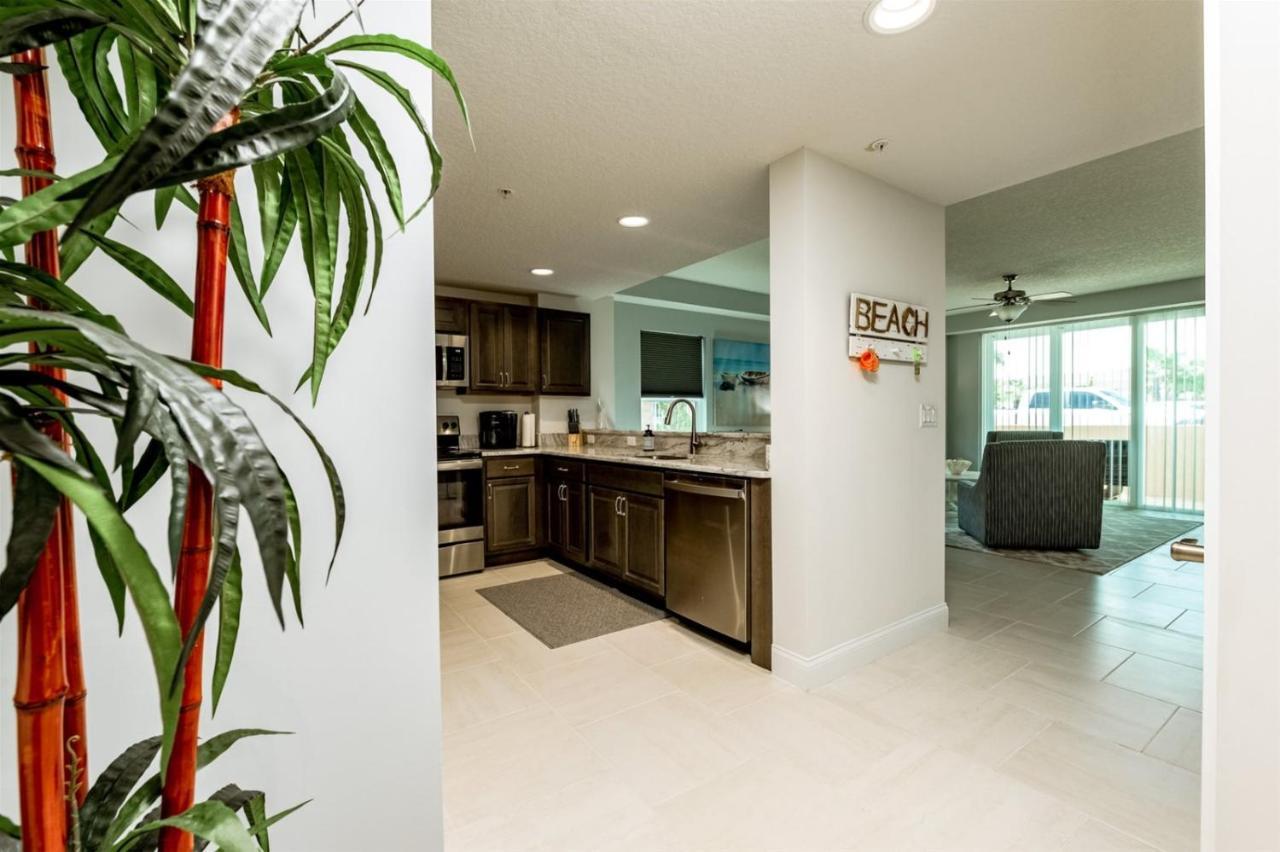 Unit 107 Aruba - 3 Bedroom Ocean View * Daytona Beach