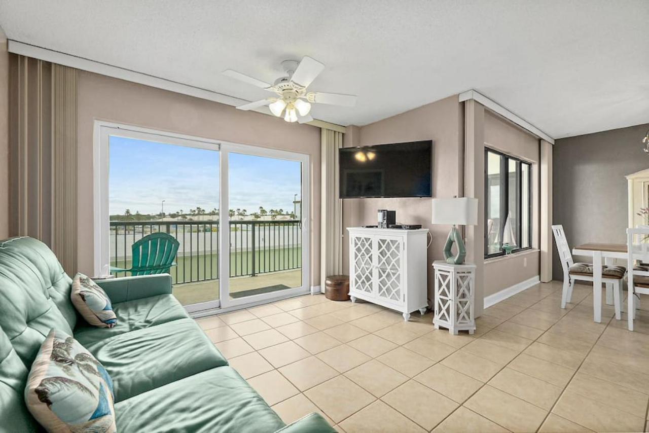 Relax And Chill Beachside Holiday home *