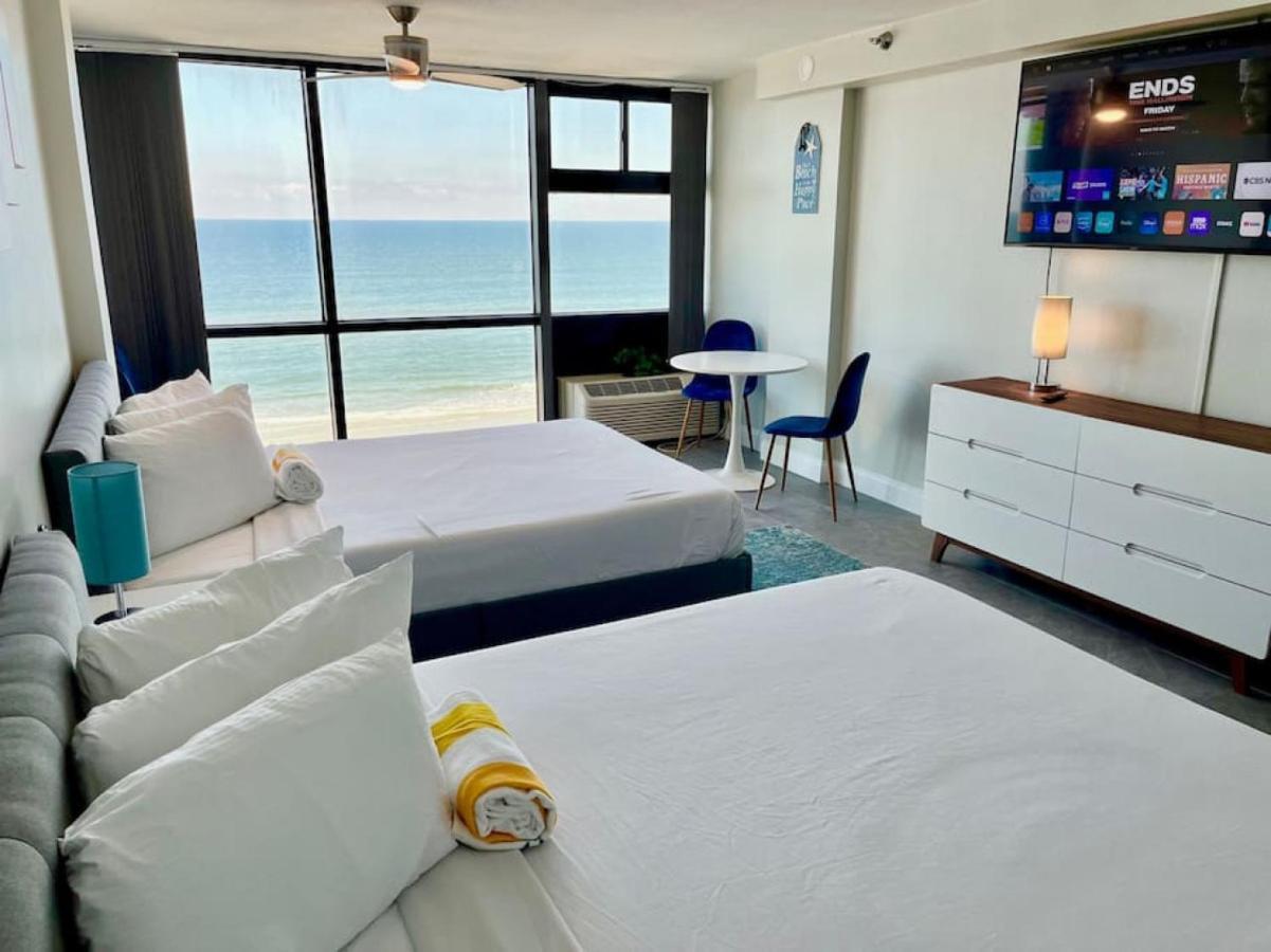 Holiday home Oceanside Beachfront *