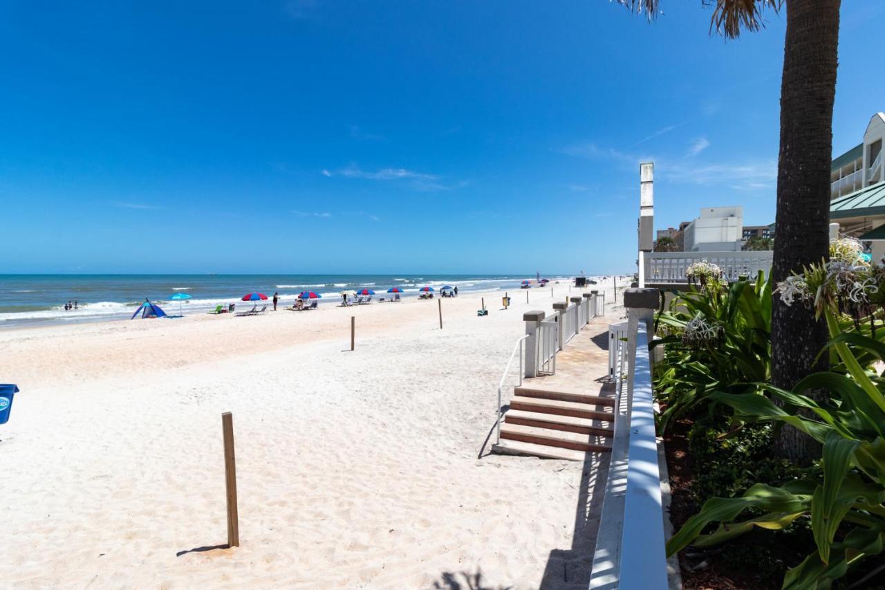 Holiday home Oceanfront With Kitchen And Wifi Sleeps 6