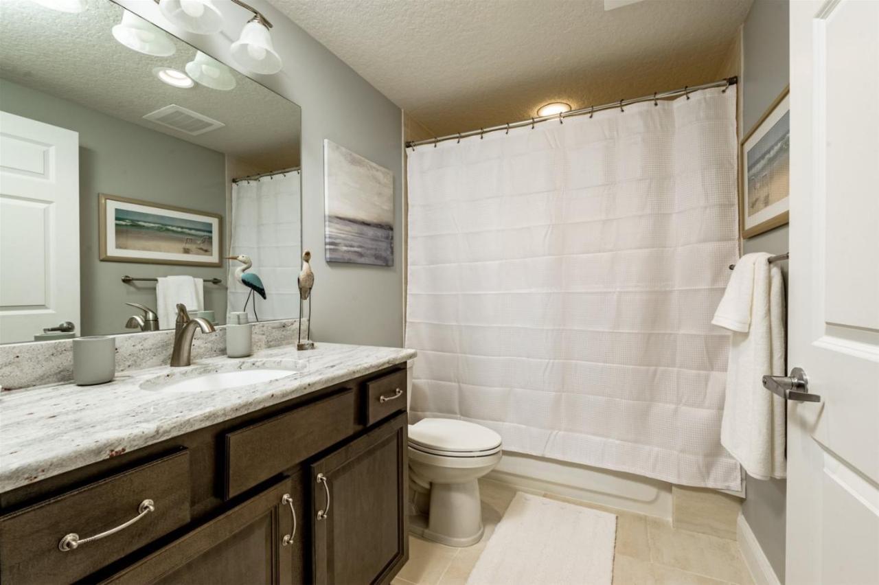Apartment Unit 107 Aruba - 3 Bedroom Ocean View