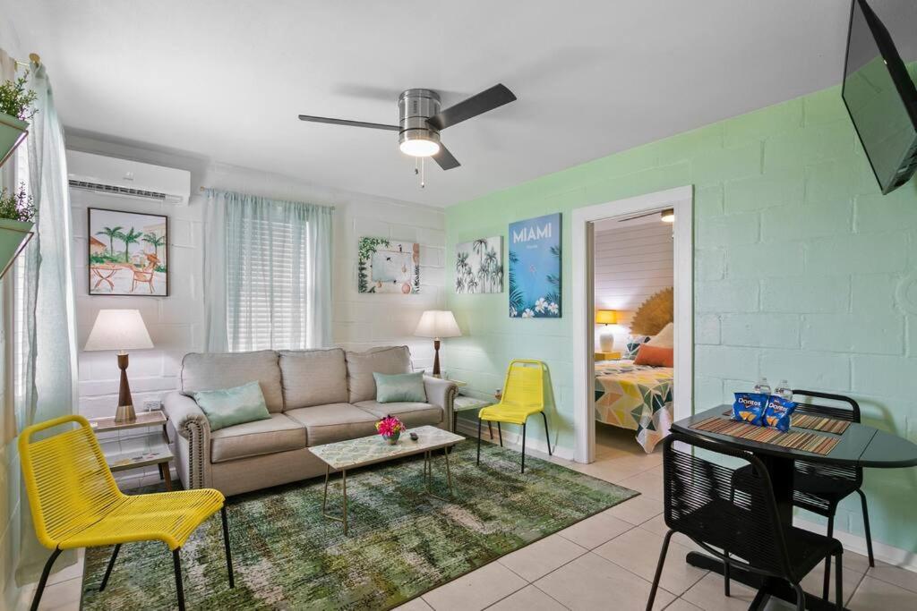 Deco Drive Waterfront 1bed On The Bay Tampa