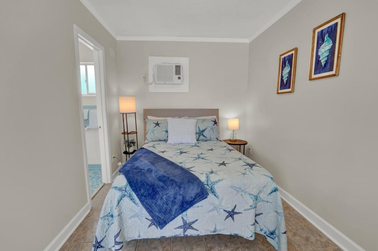Sf Unit 2 - Swim, Surf, Relax:) Renovated Studio Steps 2 Beach Panama City Beach