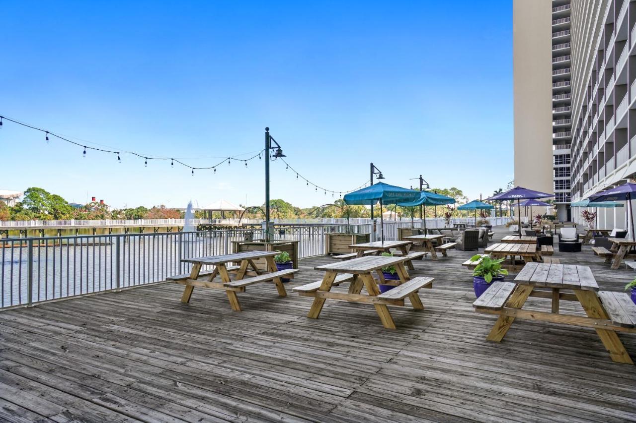 Laketown Wharf By Panhandle Getaways Apartment
