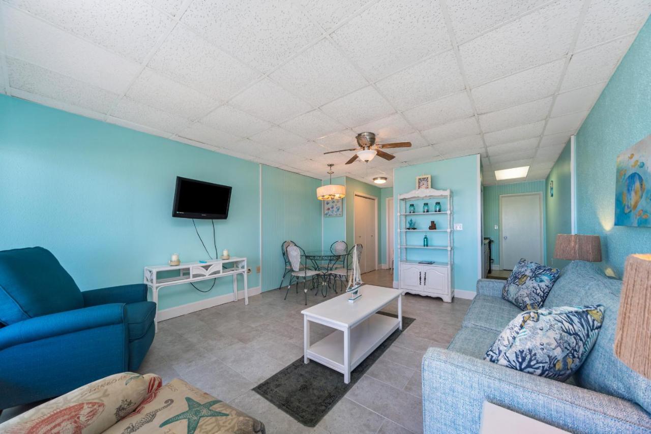Continental 220 Panama City Beach