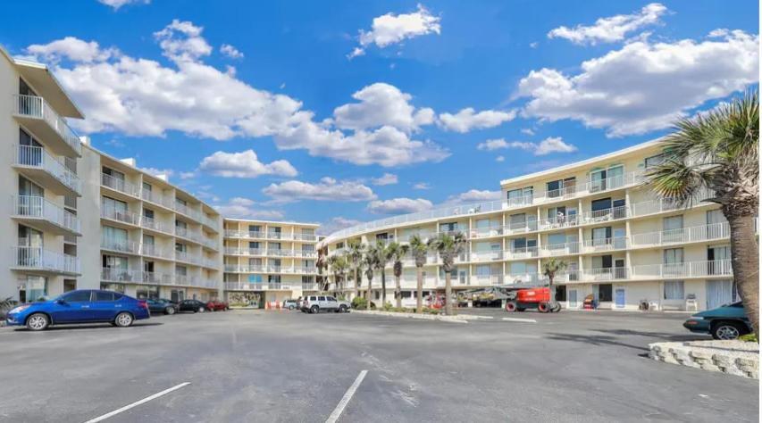 Hotel Sea Dip Studios! Daytona Beach