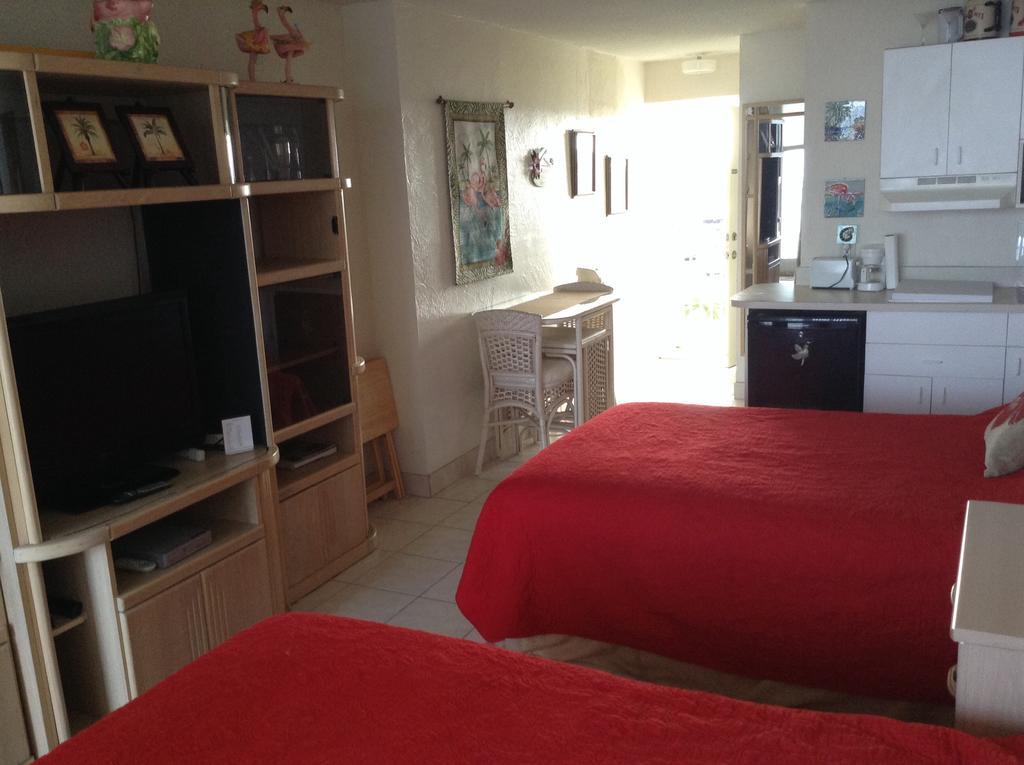 Hotel Pirates Cove Studios! 3*