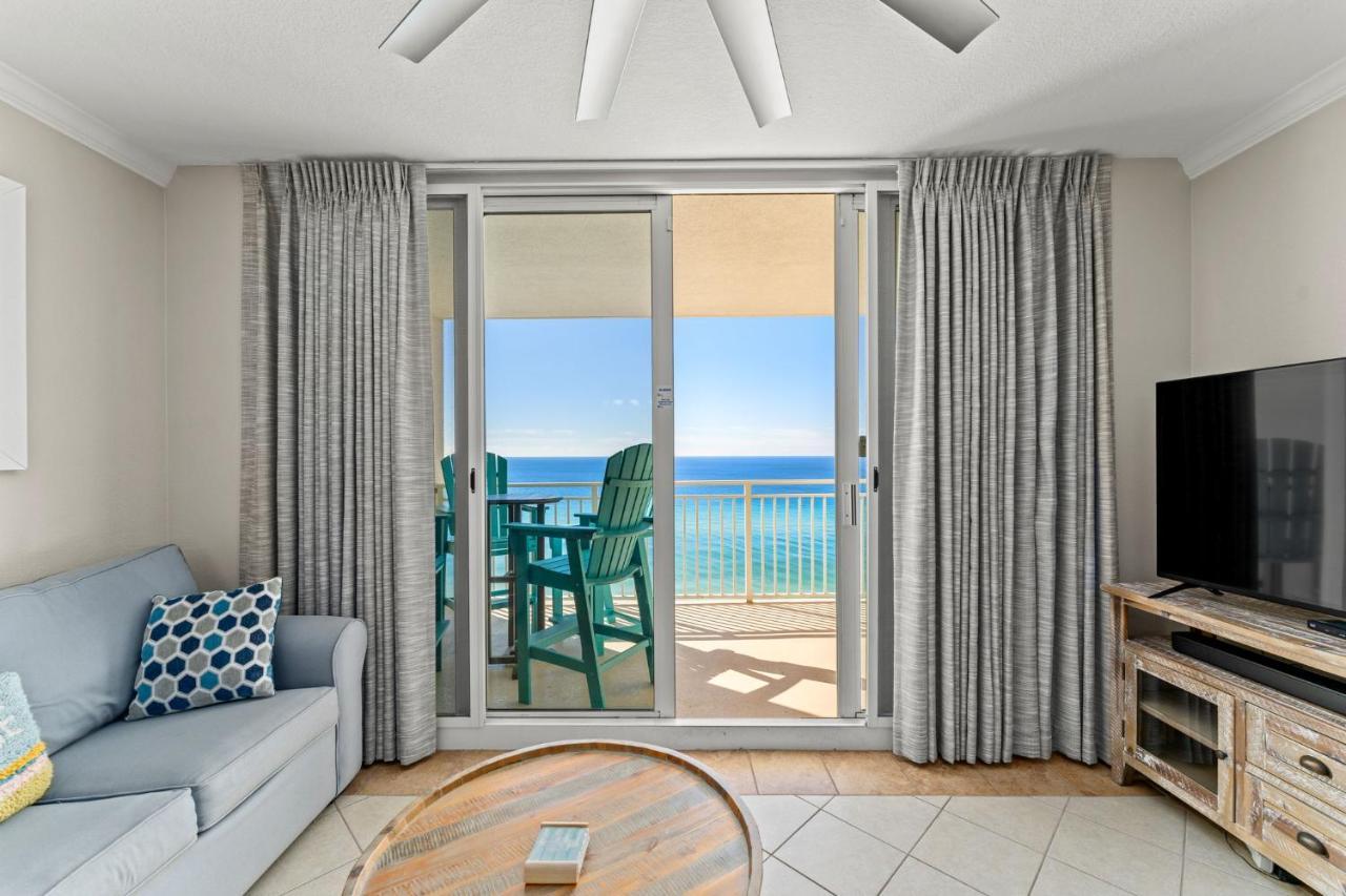 Holiday home Emerald #1330 By Book That