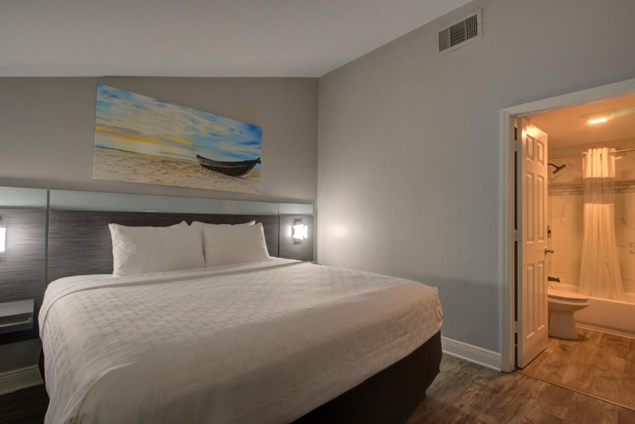 Hotel Clarion Pointe Tampa-brandon Near Fairgrounds And Casino Tampa