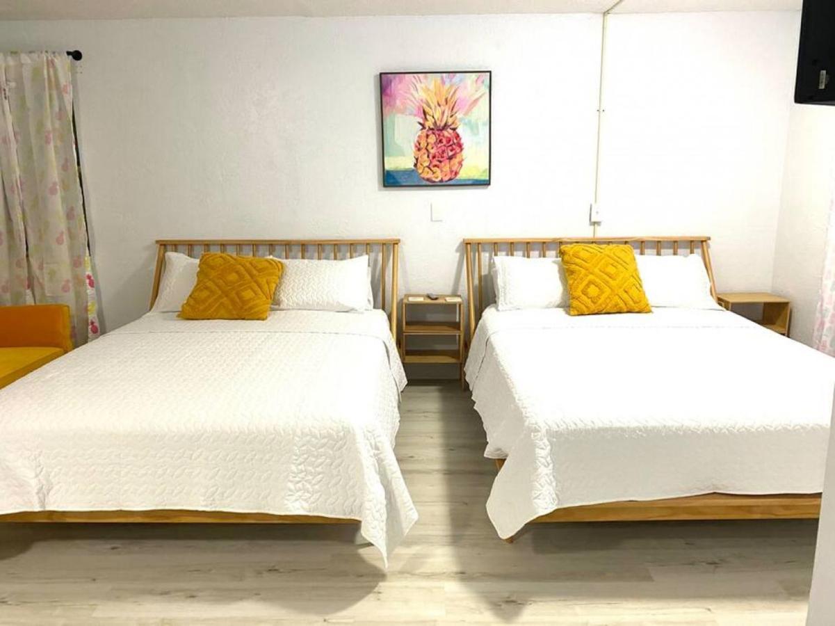 Apartment Pineapple Shores Retro 4 Daytona Beach
