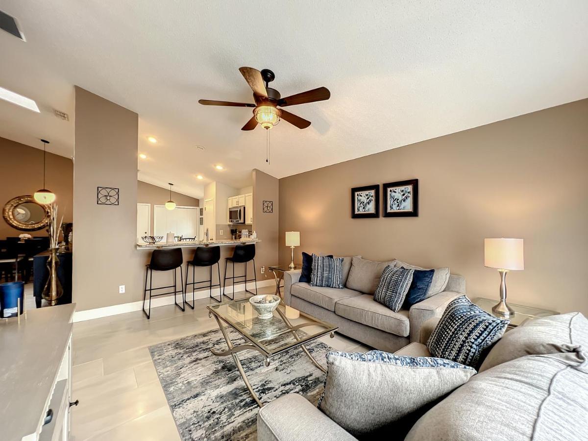 Gorgeous Pool Near Disney - 2024 Specials! Holiday home Davenport