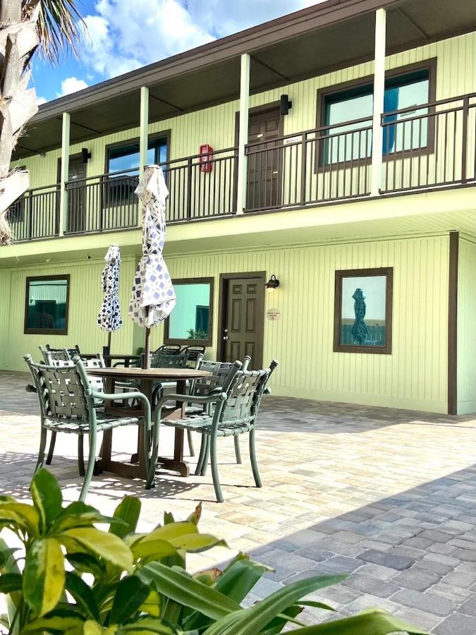 Organic Retreat Motel