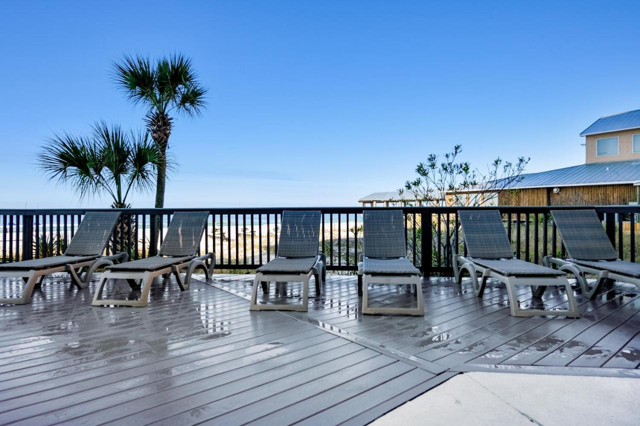 Sunbird 108e By Book That Holiday home