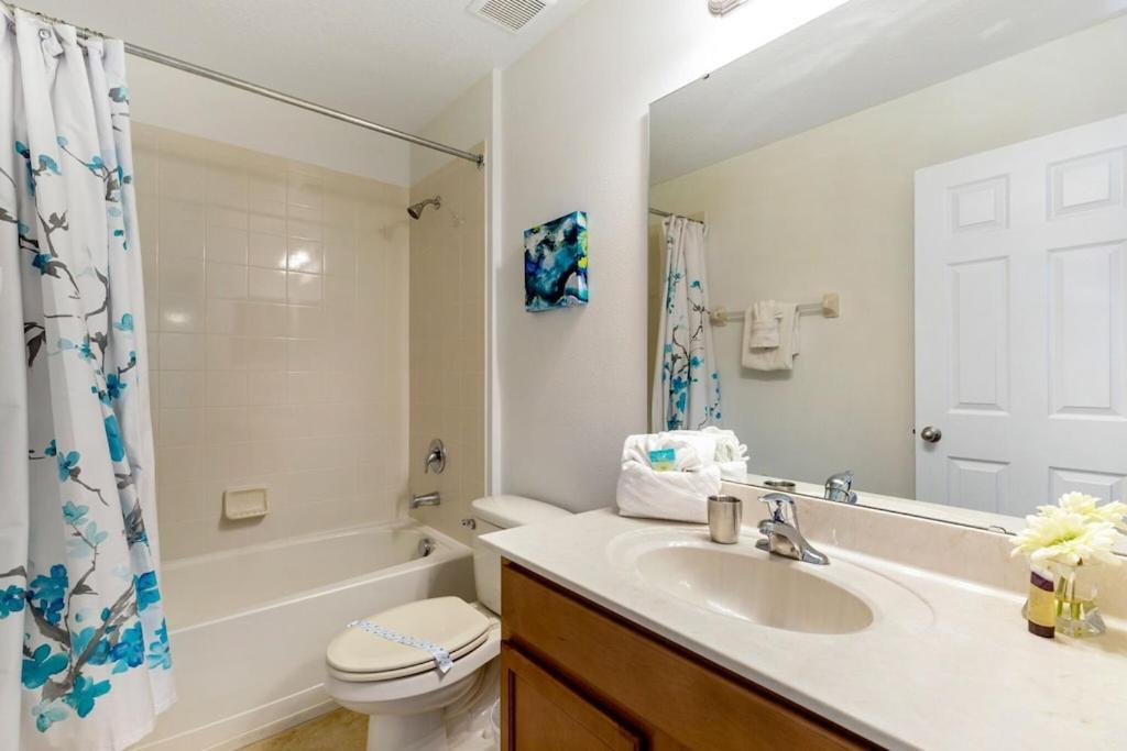 #469-fabulous 6 Bed With Private Pool/spa, Extended Deck And A Conservation View * Davenport