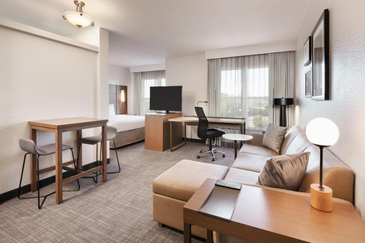 By Marriott Daytona Speedway/airport Hotel 3*