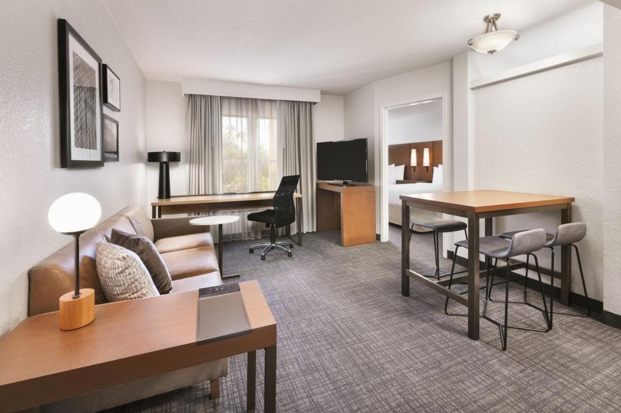 By Marriott Daytona Speedway/airport 3*