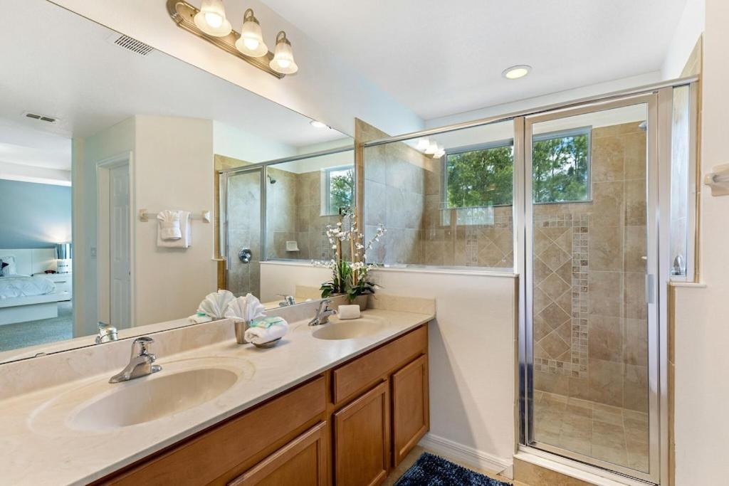 #469-fabulous 6 Bed With Private Pool/spa, Extended Deck And A Conservation View