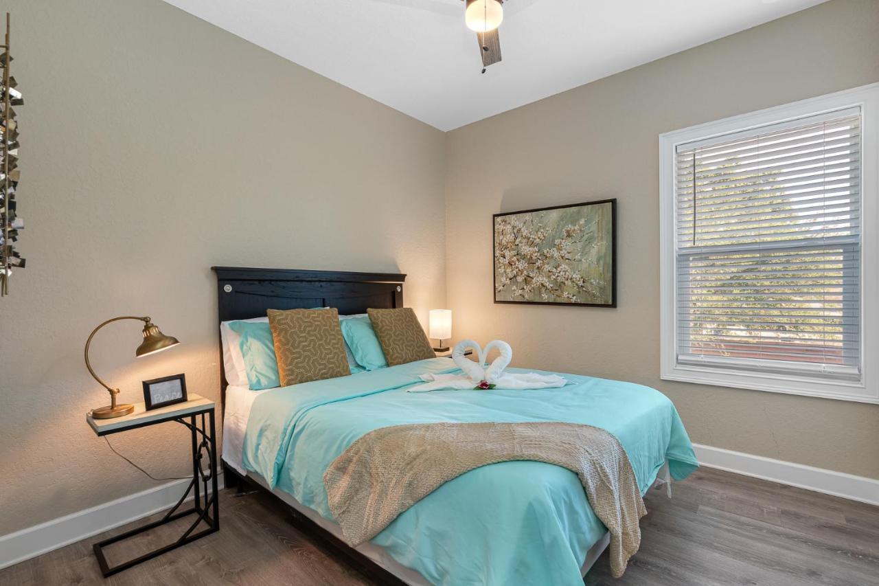 Holiday home Cozy And Spacious 4br House With Pool In *
