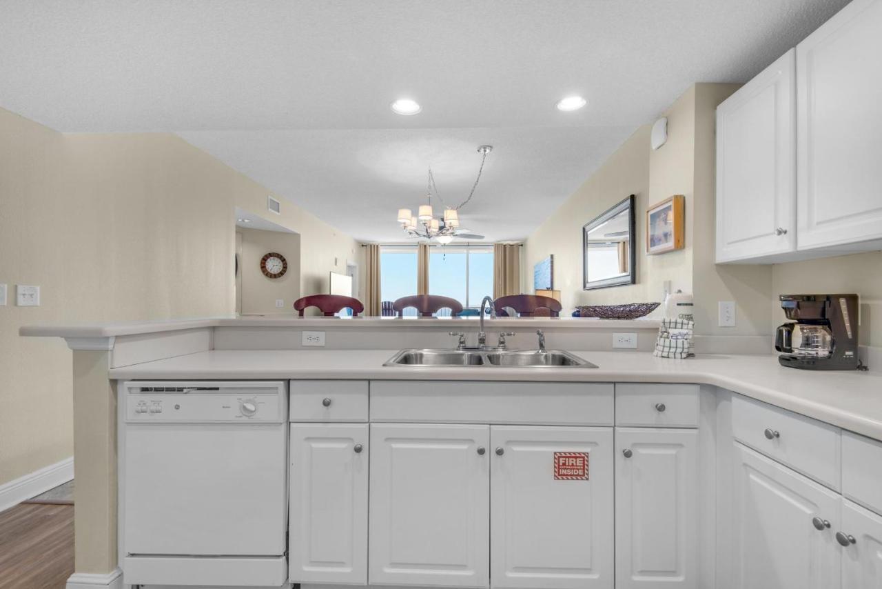 Majestic Towers 2-1708 Apartment Panama City Beach