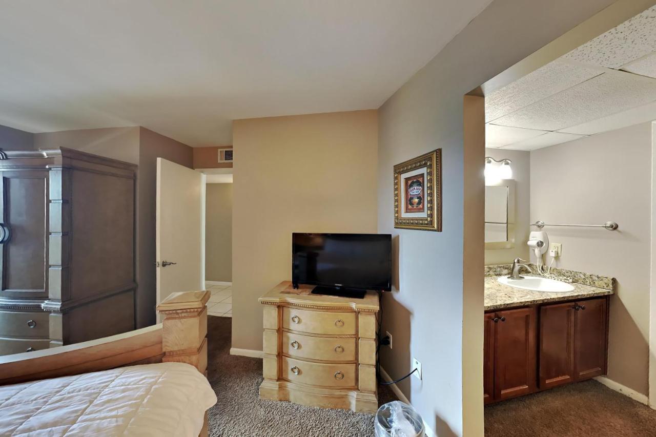 Edgewater Tower 2 Unit 205 Apartment