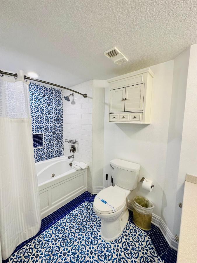 Daytona Private Balcony Ocean Front