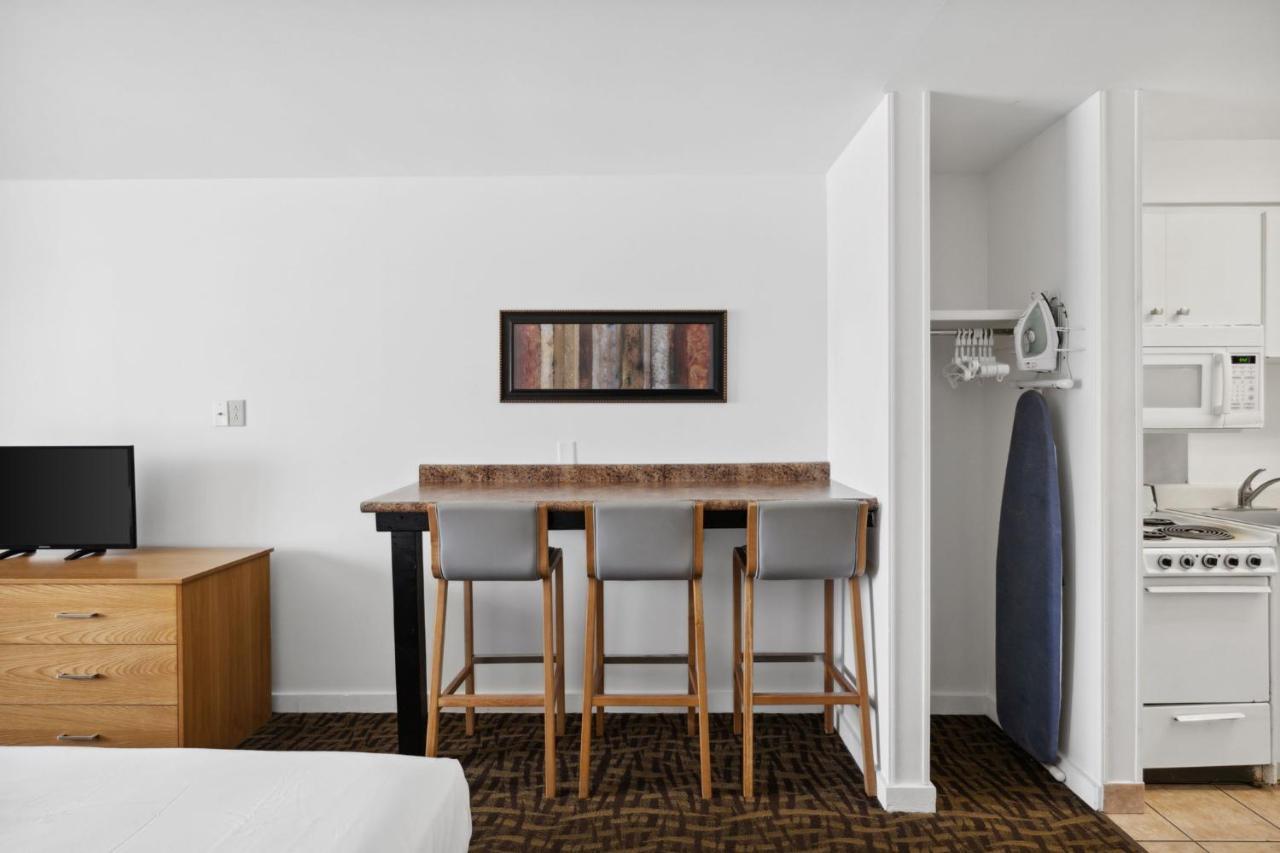 Tower Beachfront Hotel, A By The Sea 3*