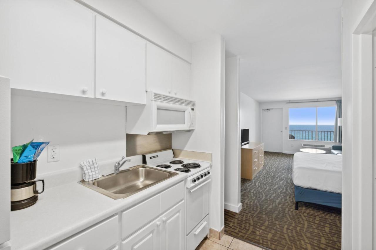 Tower Beachfront Hotel, A By The Sea Hotel Panama City Beach