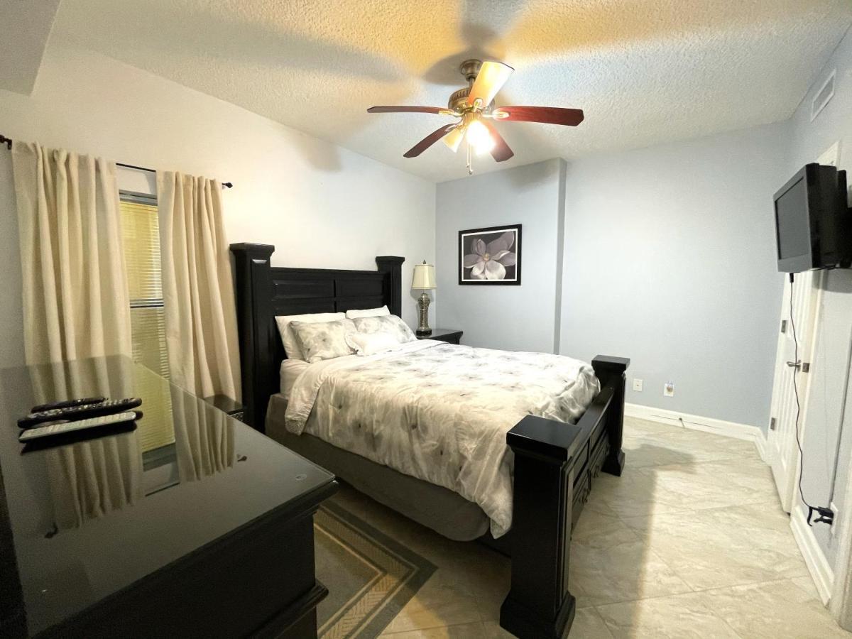 Tropic Winds 1701 Premium Corner Unit With 2 Parkings! Free Chairs Service! * Panama City Beach