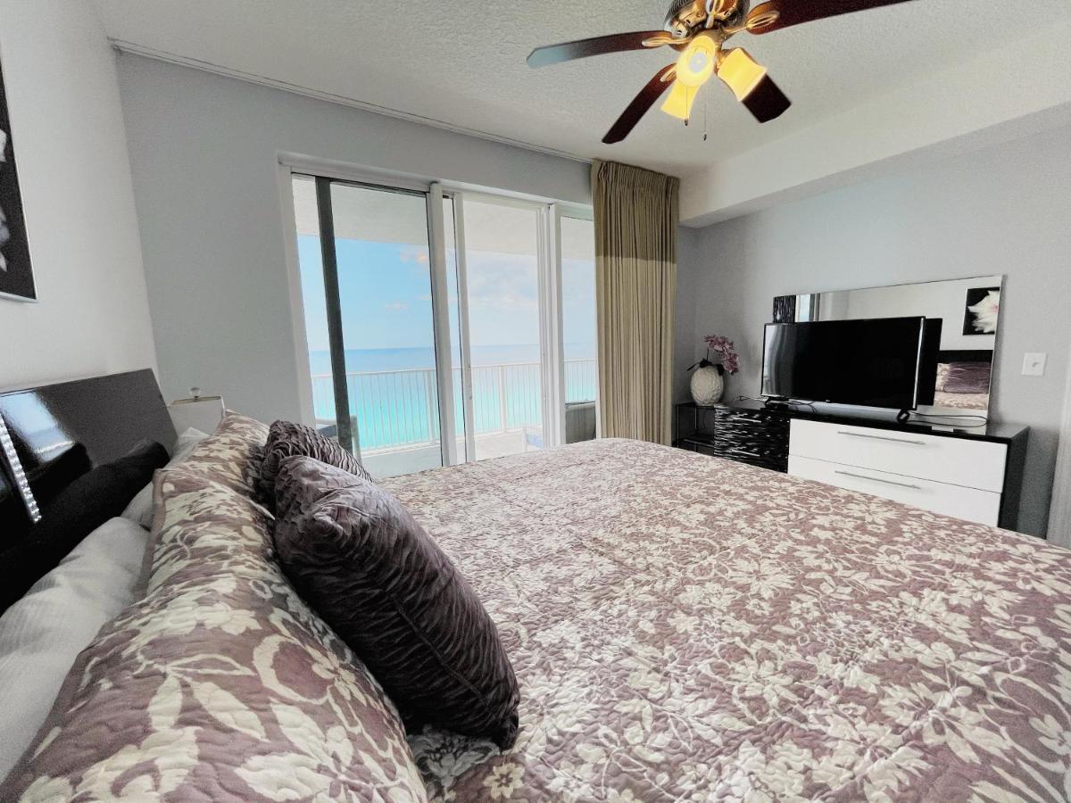 Tropic Winds 1701 Premium Corner Unit With 2 Parkings! Free Chairs Service! Apartment Panama City Beach