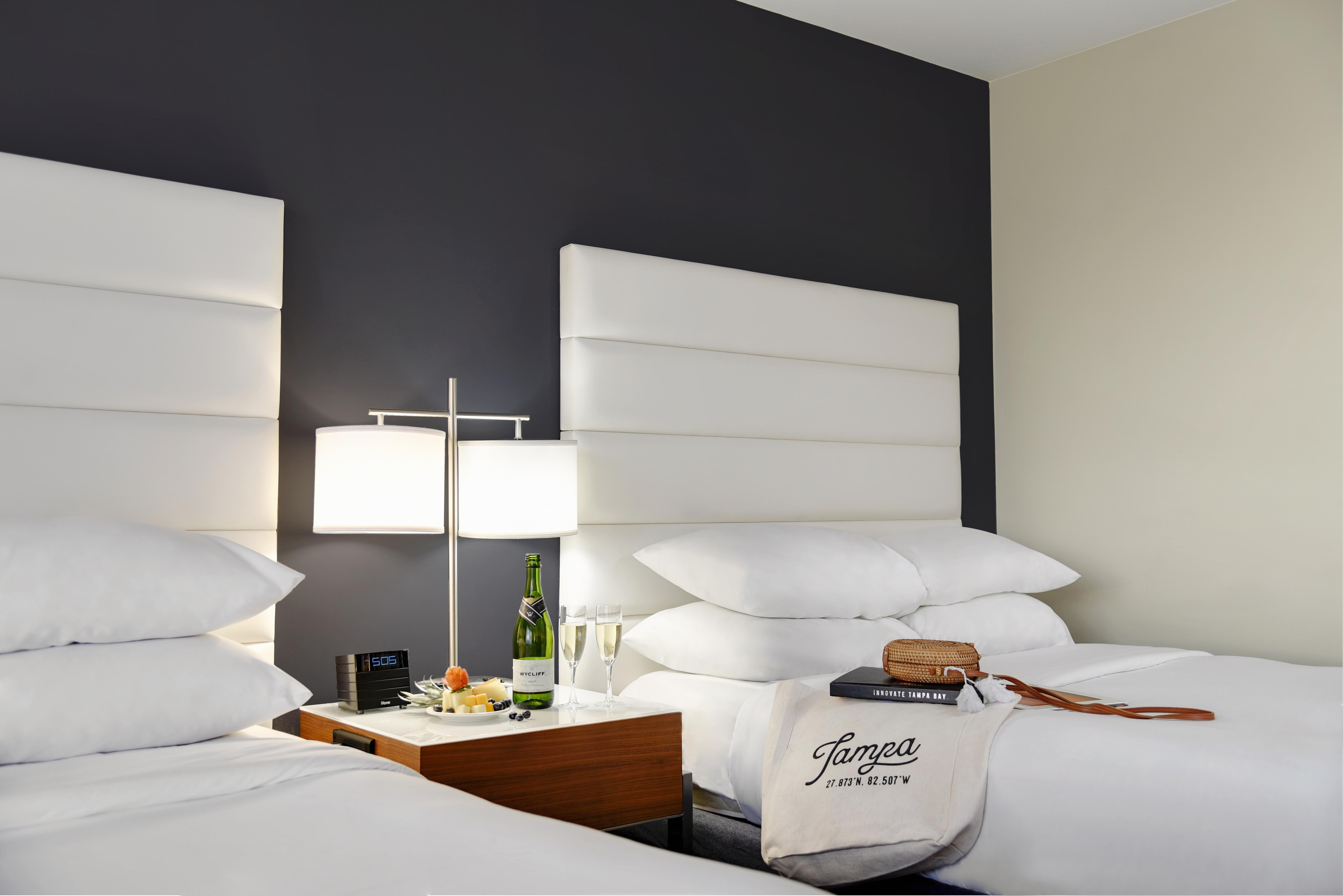 Riverwalk Hotel 4*