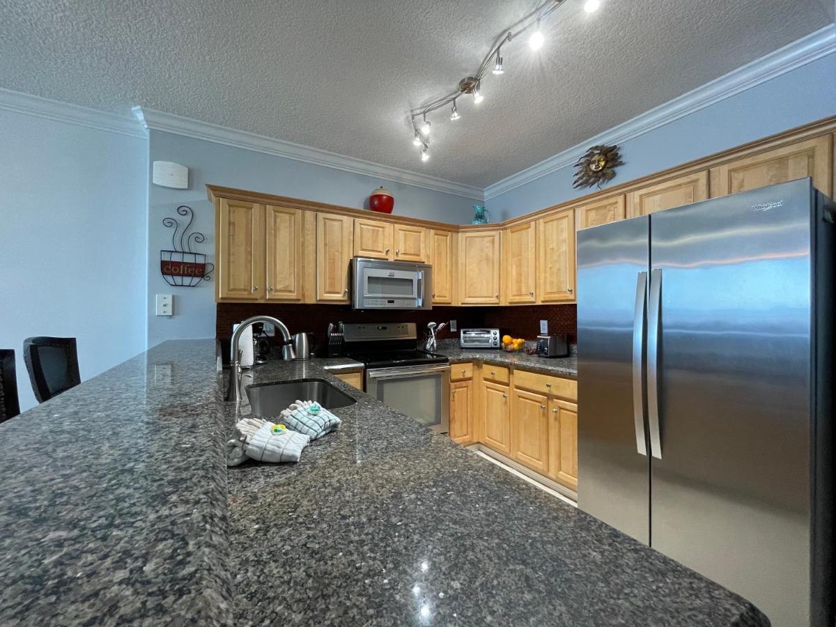 Tropic Winds 1701 Premium Corner Unit With 2 Parkings! Free Chairs Service! * Panama City Beach