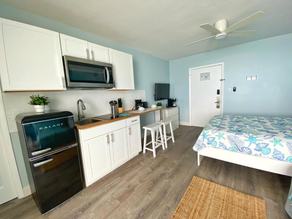 Sea Dip Studios! 3* Daytona Beach