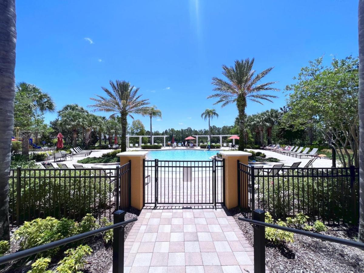 Holiday home Watersong 339, Five Bedroom Pool Davenport