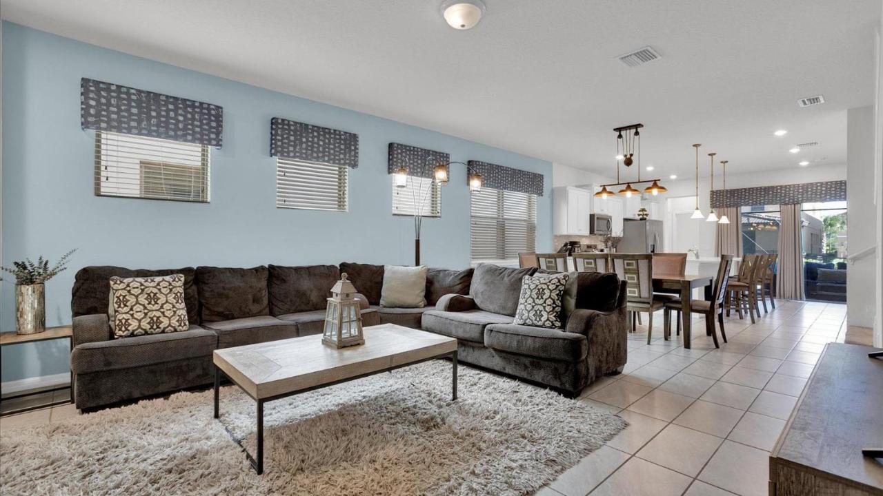 5448 Misty Oak Holiday home Davenport