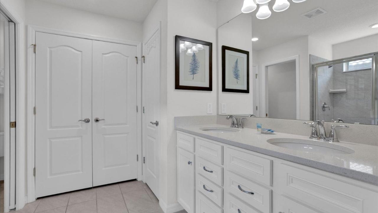 5448 Misty Oak Holiday home Davenport