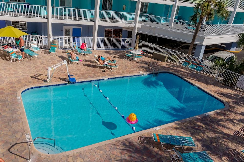 Pelican Pointe Clearwater Motel