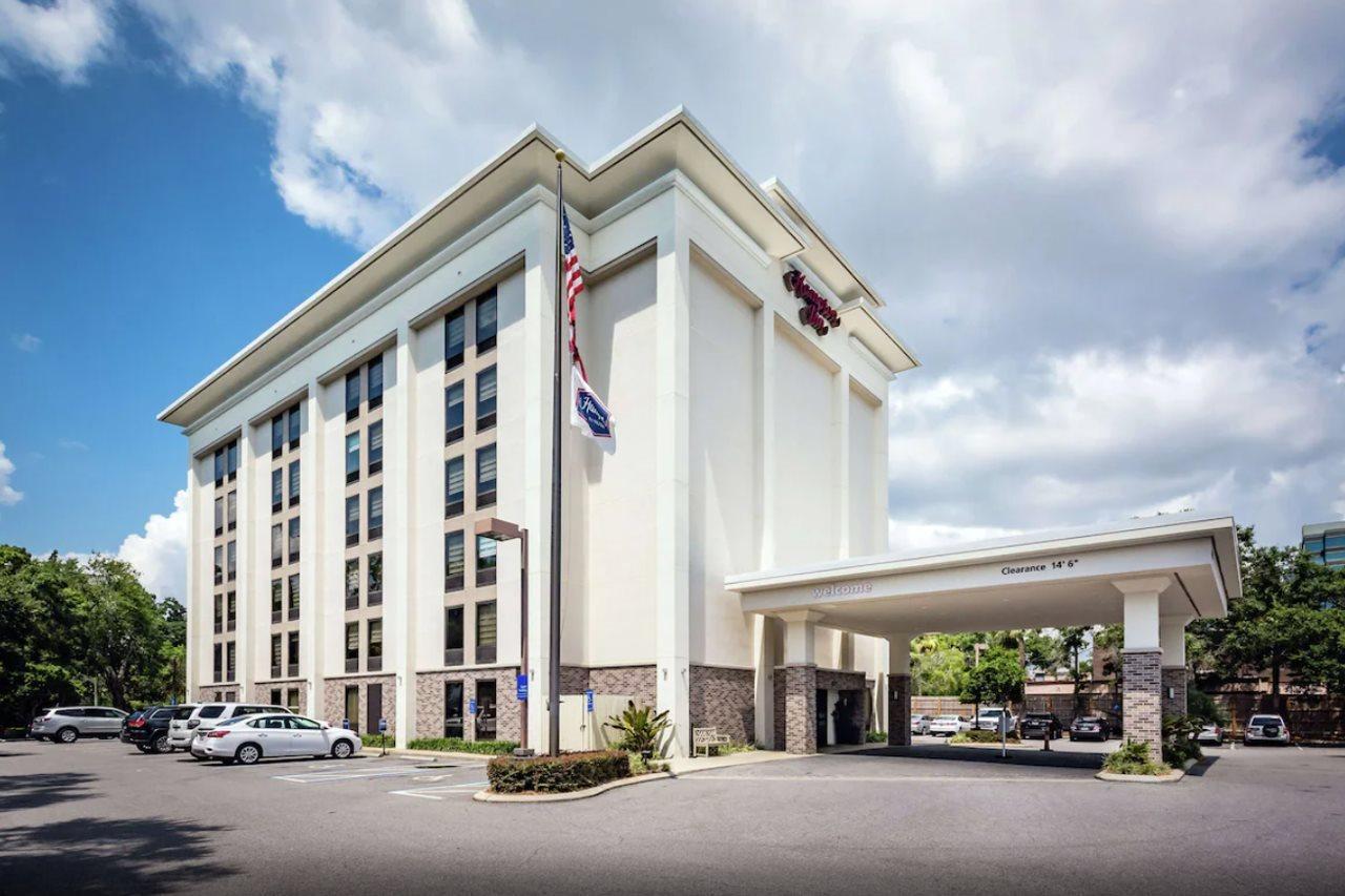 Doubletree By Hilton Airport-westshore Hotel