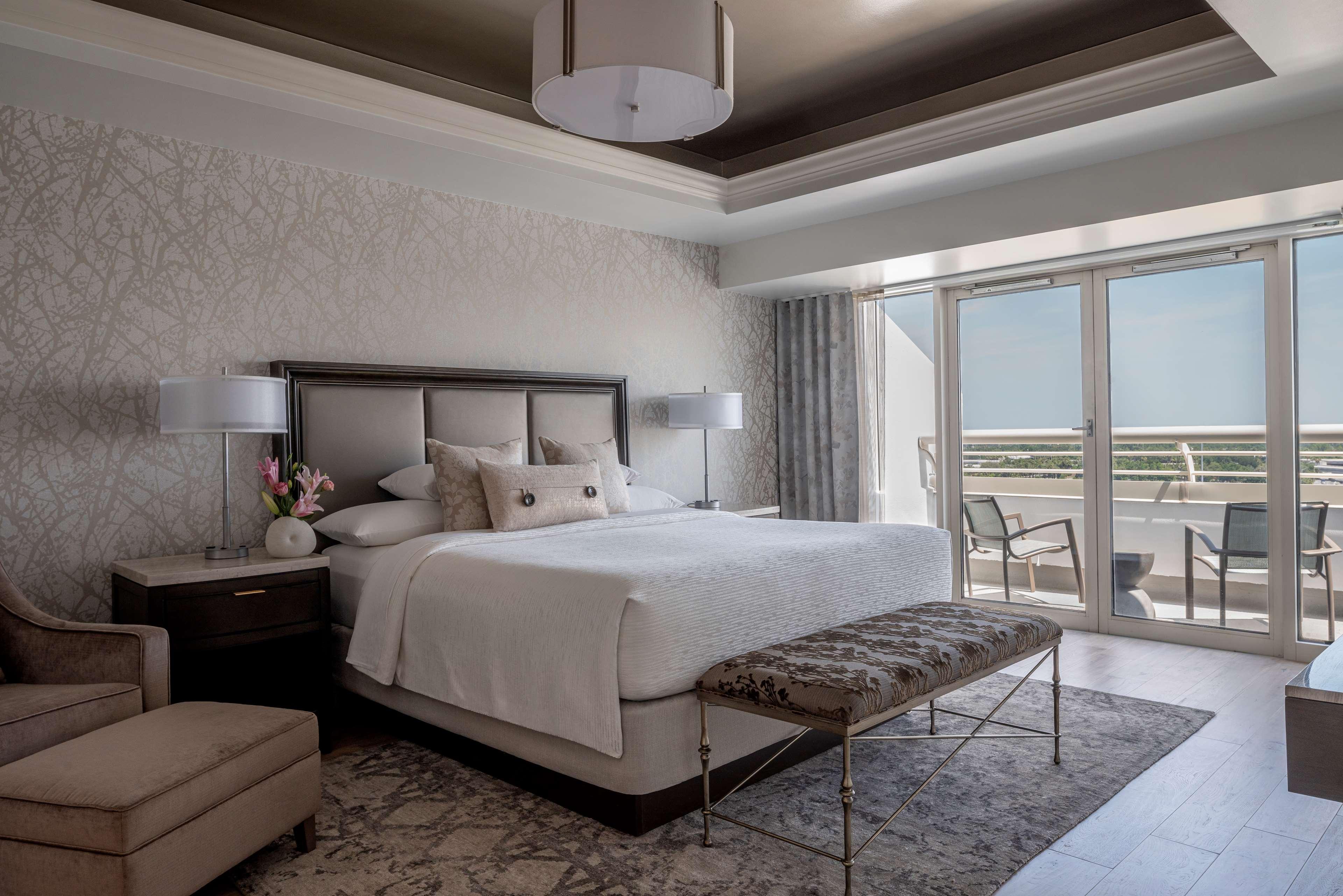 Hyatt Regency International Airport Hotel