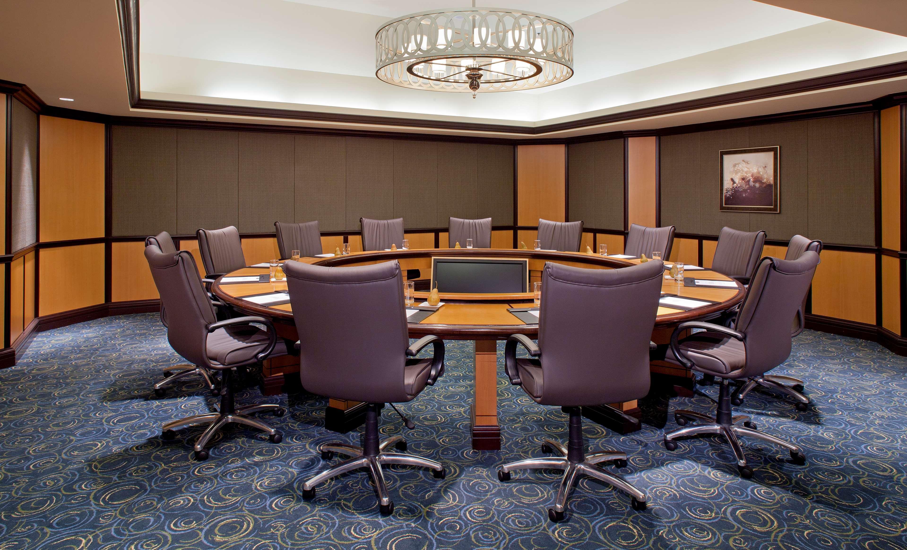 Hyatt Regency International Airport Hotel